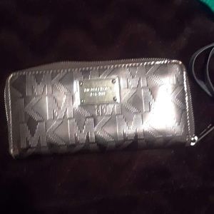 Michael Kors wallet